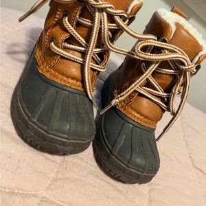 London Fog Tan and Black Kids Boots